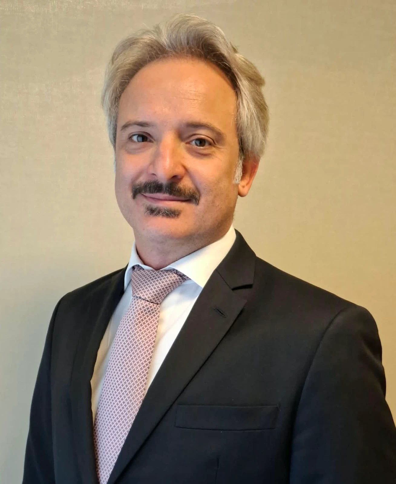 Tavares, Haddad e Vanetti — Advogados Associados. Assessoria Jurídica Estratégica para Empresas, Investidores e Operações Imobiliárias. Soluções jurídicas seguras, eficientes e personalizadas para a proteção dos seus interesses patrimoniais e o fortalecimento de novos negócios.